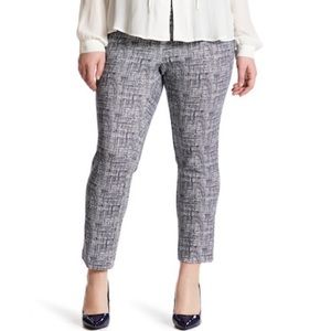 Amanda & Chelsea Printed Ankle Pants